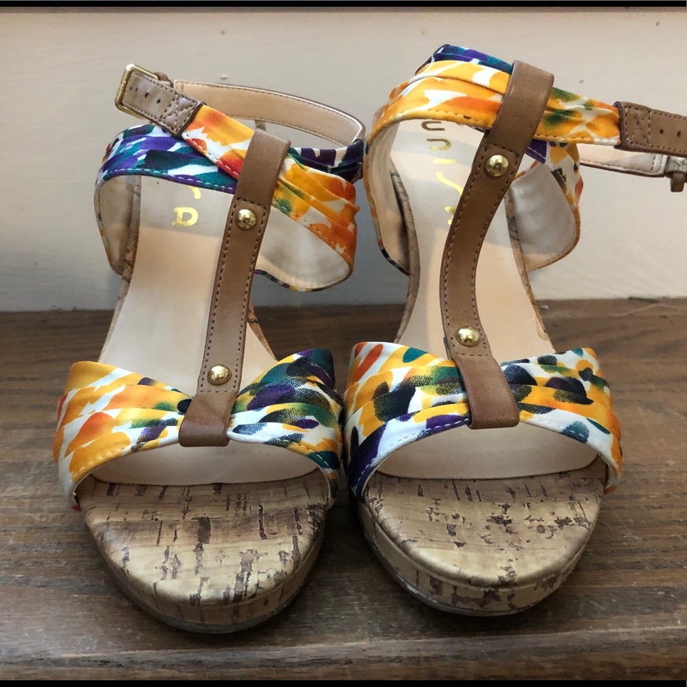 Women’s UNISA watercolor cork heels